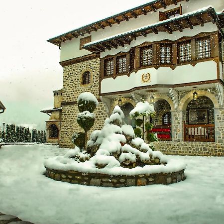 The House Of The Miyaks Hotel Rostusa Exterior photo