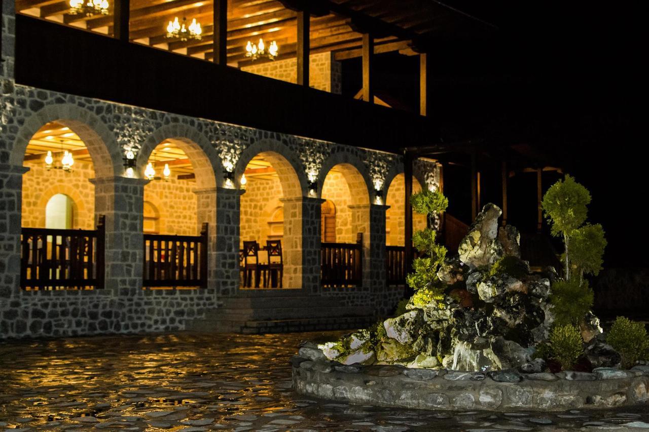 The House Of The Miyaks Hotel Rostusa Exterior photo